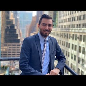 Meet your Posher, Kyriakos